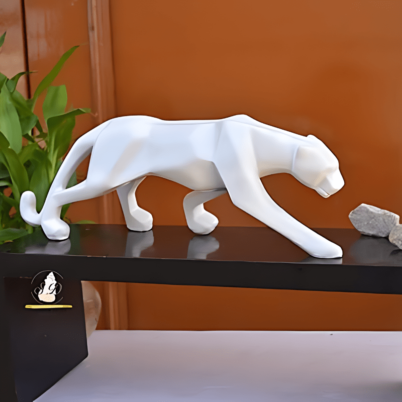 Panther Jaguar Sculpture Showpiece Animal Decorative Item Polyresin (White/Black)